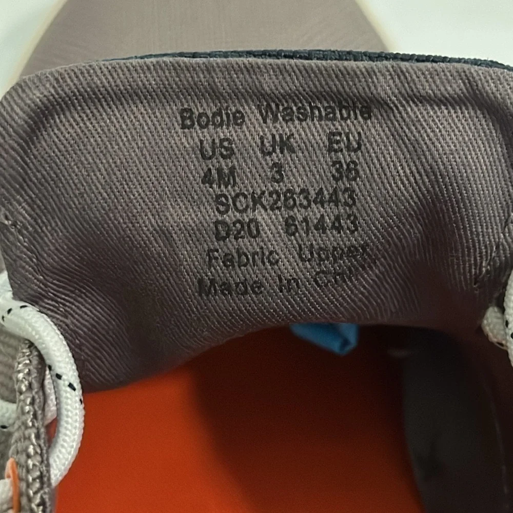 Sperry Unisex-Child Bodie Washable Sneaker size 4 NWT